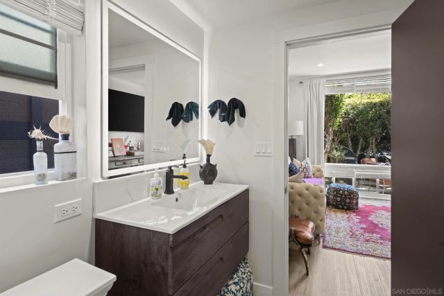 404 Bonair St, La Jolla, CA 92037