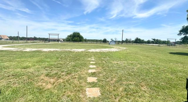 10042 Fm 1390, Scurry, TX 75158