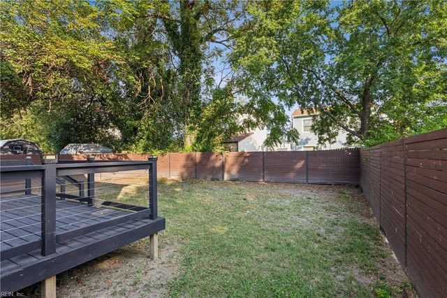 635 26th ST, Newport News, VA 23607
