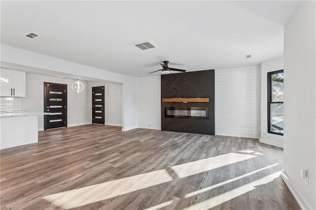 635 26th ST, Newport News, VA 23607