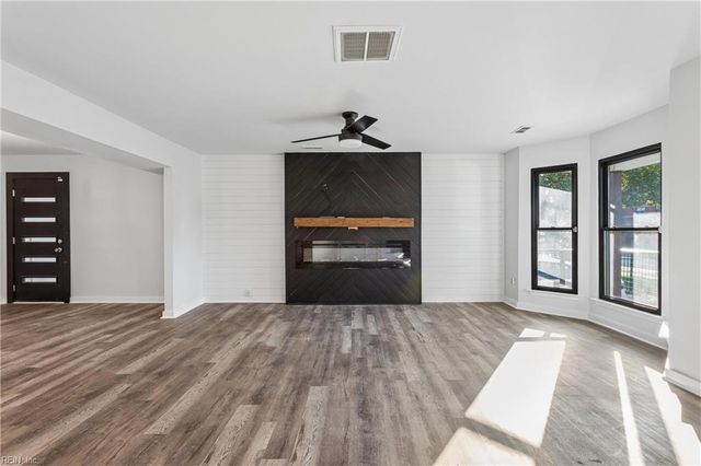 635 26th ST, Newport News, VA 23607