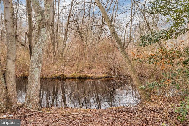 107 DORCHESTER DR, Southampton, NJ 08088