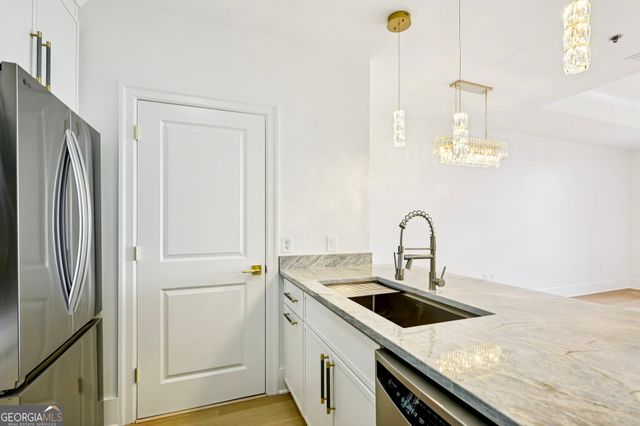 325 E Paces Ferry Road NE APT 1607, Atlanta, GA 30305