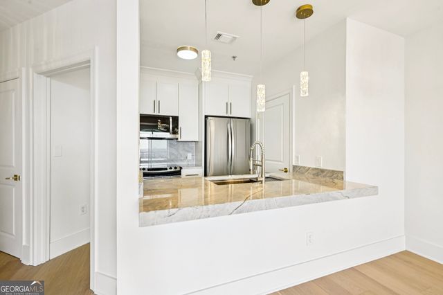 325 E Paces Ferry Road NE APT 1607, Atlanta, GA 30305