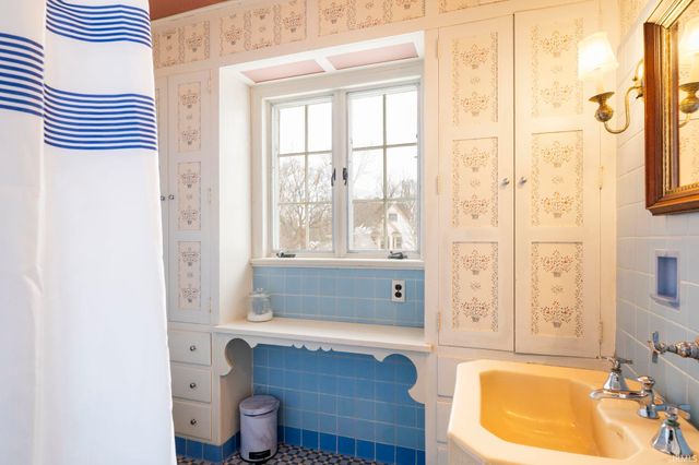 923 Highland Avenue, Lafayette, IN 47905