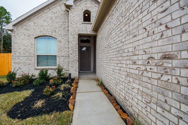 27326 Grey Fox Run, Magnolia, TX 77354