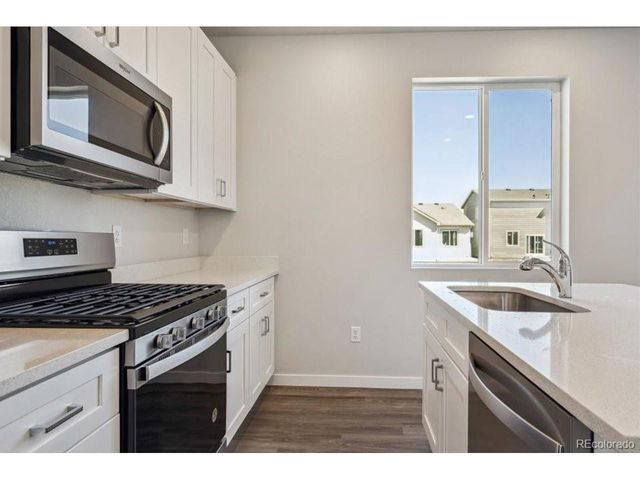 1430 Farmstead St, Brighton, CO 80601