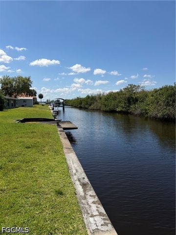2151 Club House RD, Fort Myers, FL 33715
