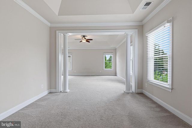 1751 TYSONS CREST LN, Vienna, VA 22182