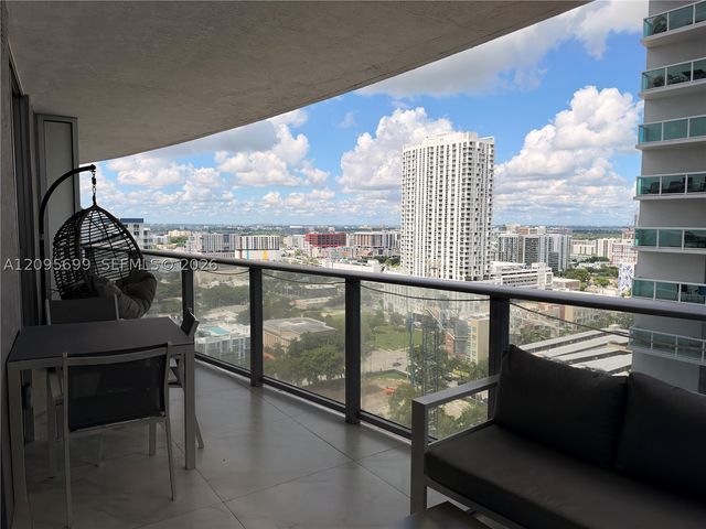 488 NE 18th St 2205, Miami, FL 33132
