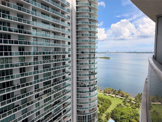 488 NE 18th St 2205, Miami, FL 33132