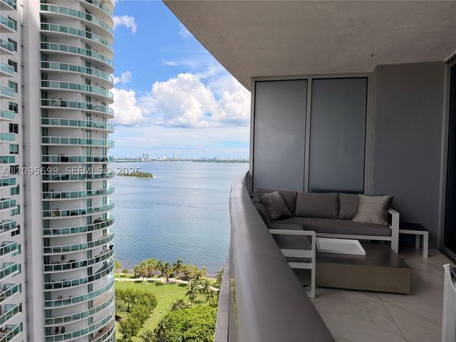488 NE 18th St 2205, Miami, FL 33132