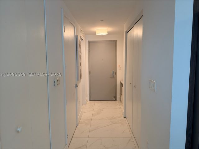 488 NE 18th St 2205, Miami, FL 33132