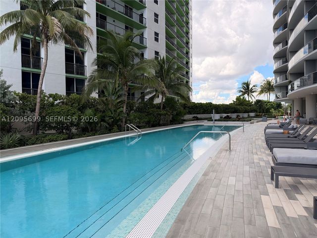 488 NE 18th St 2205, Miami, FL 33132