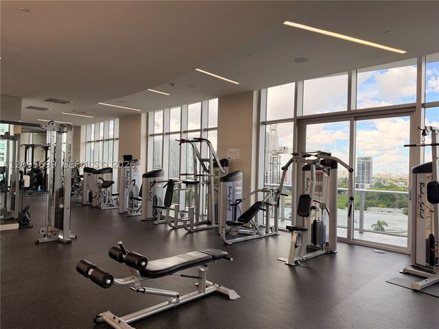 488 NE 18th St 2205, Miami, FL 33132