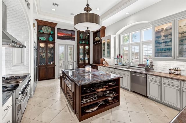 206 La Joya, Port Aransas, TX 78373