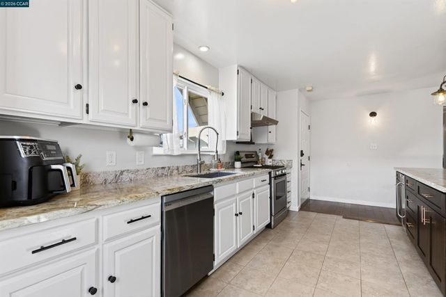 4273 Armand Dr, Concord, CA 94521