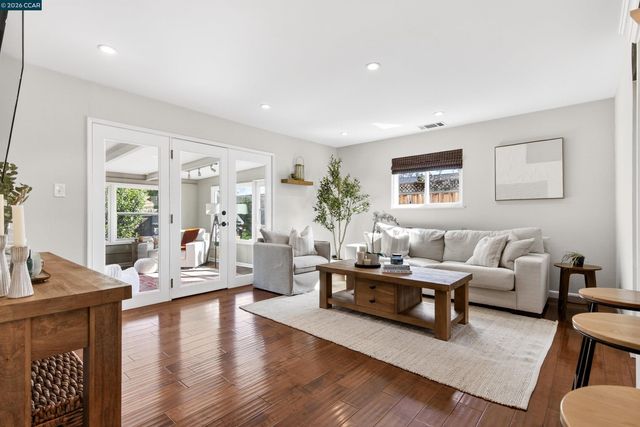 4273 Armand Dr, Concord, CA 94521