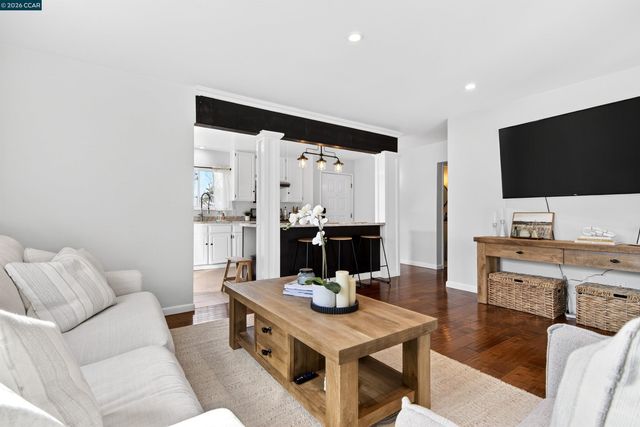 4273 Armand Dr, Concord, CA 94521