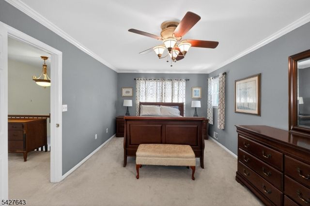 8 Lee Ct, Mount Olive Twp., NJ 07836
