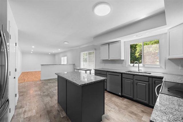 3029 Yale Boulevard, St Charles, MO 63301
