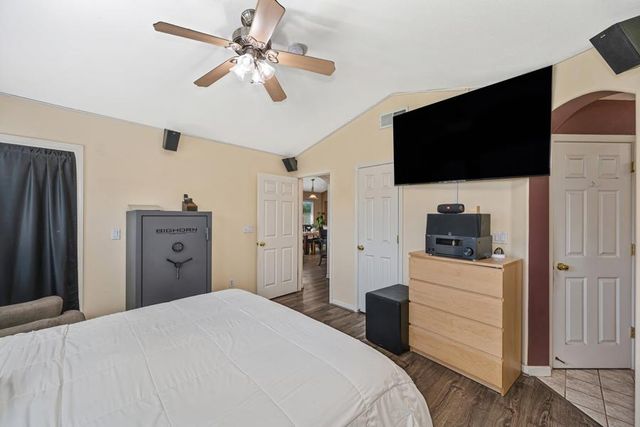 5376 Buckwood Way, Sacramento, CA 95835