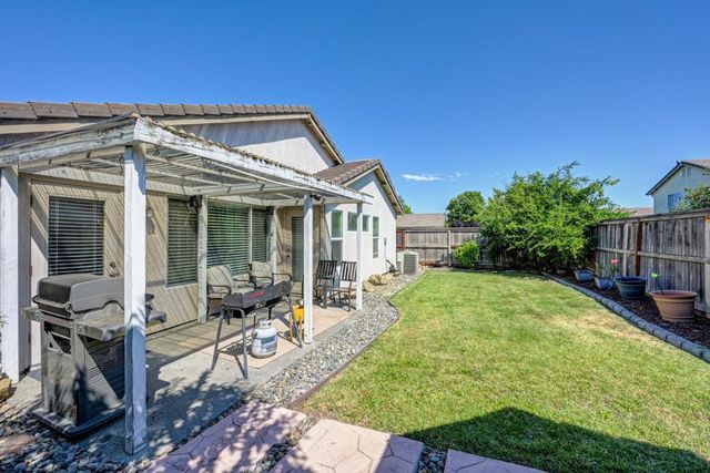 5376 Buckwood Way, Sacramento, CA 95835