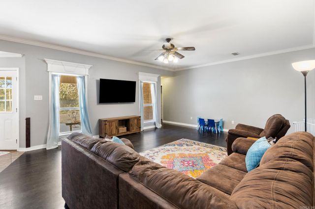 230 Nikki Belle Road, Ward, AR 72176