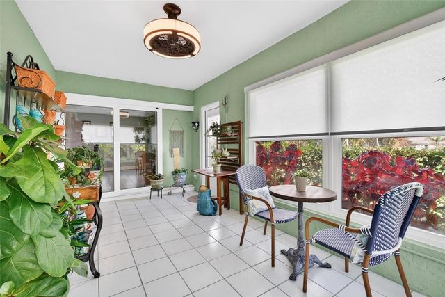 2811 RAMPART CIRCLE 2811, Clearwater, FL 33761