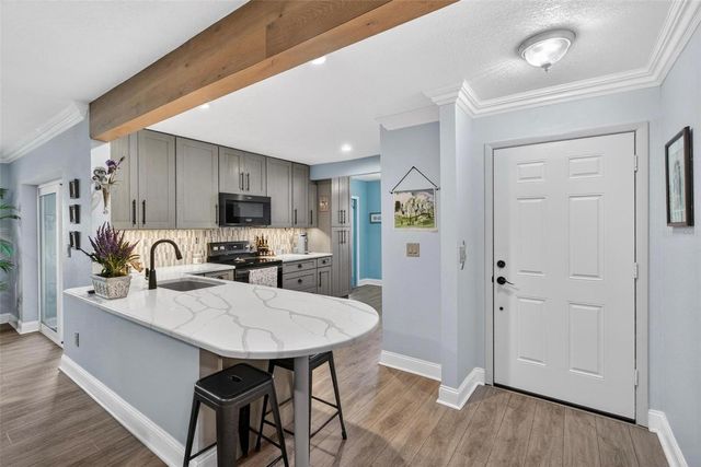 2811 RAMPART CIRCLE 2811, Clearwater, FL 33761