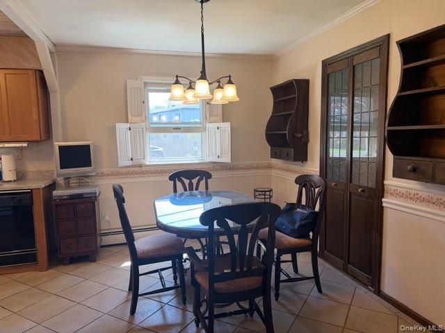 99 Convent Road, Syosset, NY 11791