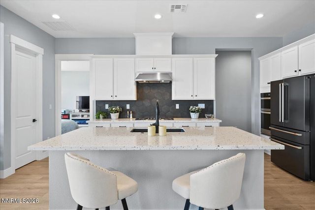 11599 Vinegar Peak Drive, Sparks, NV 89441