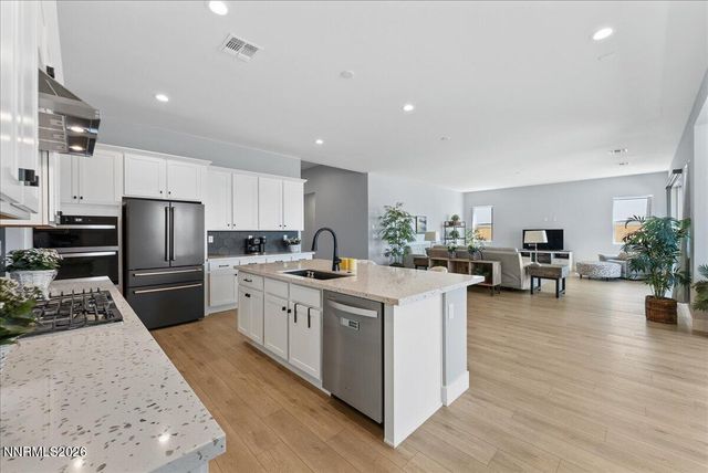 11599 Vinegar Peak Drive, Sparks, NV 89441