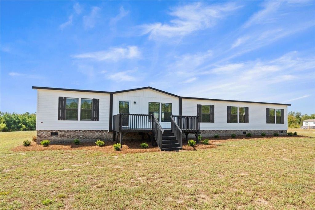 10163 Hardwick Rd., Nichols, SC 29581 — exterior