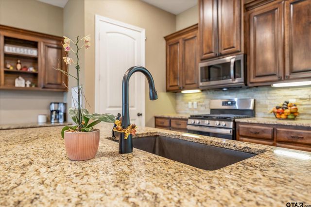 20203 FM 1804, Lindale, TX 75771