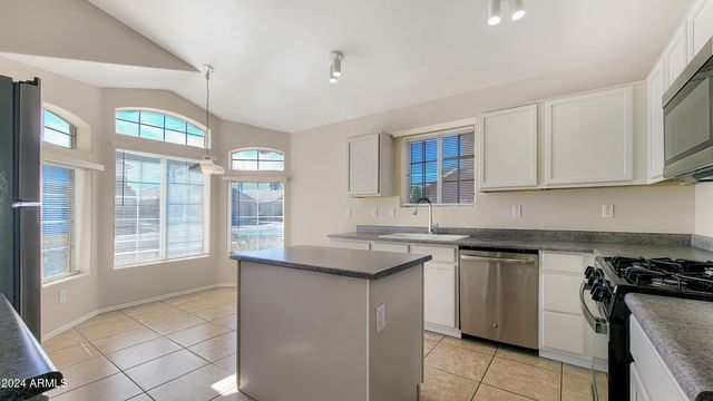 13132 W SHERIDAN Street, Goodyear, AZ 85395