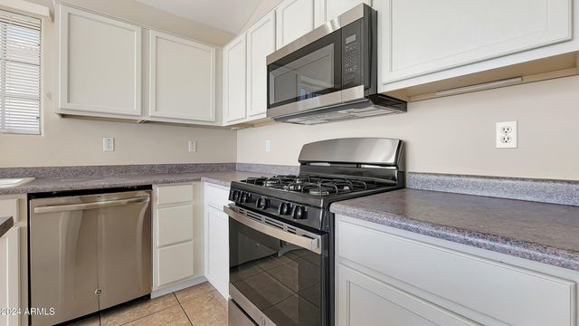 13132 W SHERIDAN Street, Goodyear, AZ 85395