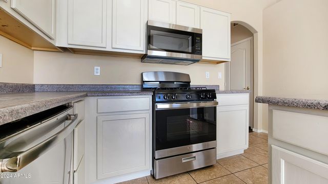 13132 W SHERIDAN Street, Goodyear, AZ 85395