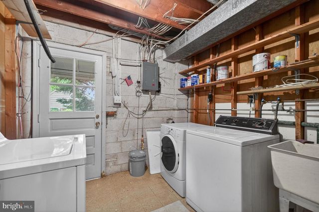 6118 ROXBURY AVE, Springfield, VA 22152