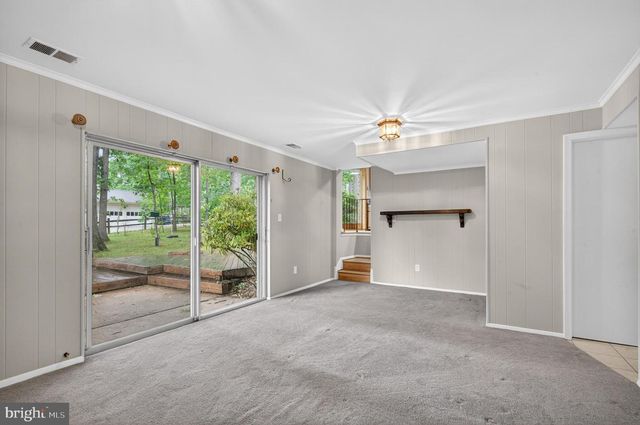 6118 ROXBURY AVE, Springfield, VA 22152