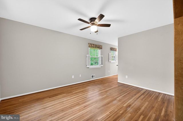 6118 ROXBURY AVE, Springfield, VA 22152