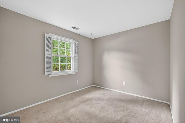 6118 ROXBURY AVE, Springfield, VA 22152