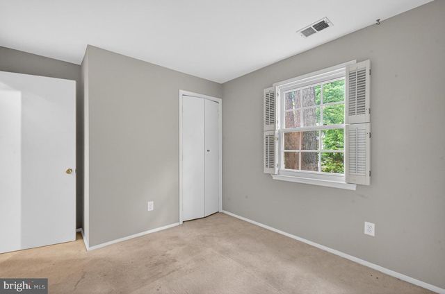 6118 ROXBURY AVE, Springfield, VA 22152