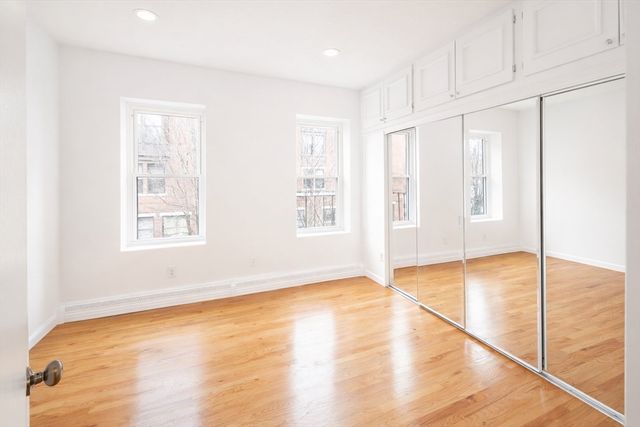 11 Albemarle St 3, Boston, MA 02115