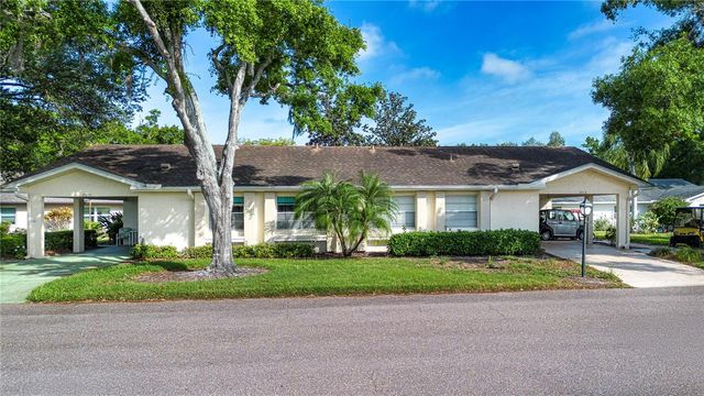 2017 HULLHOUSE DRIVE 351, Sun City Center, FL 33573