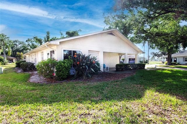 2017 HULLHOUSE DRIVE 351, Sun City Center, FL 33573