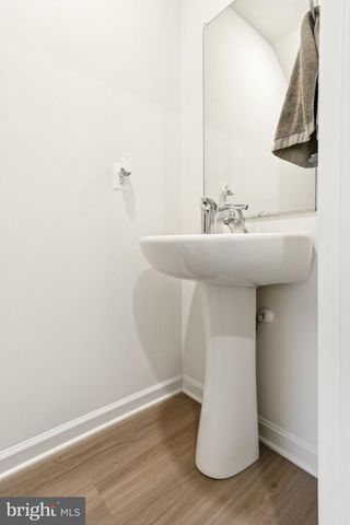 17063 ROLLINS RD, Bowling Green, VA 22427