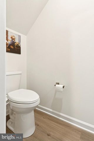 17063 ROLLINS RD, Bowling Green, VA 22427