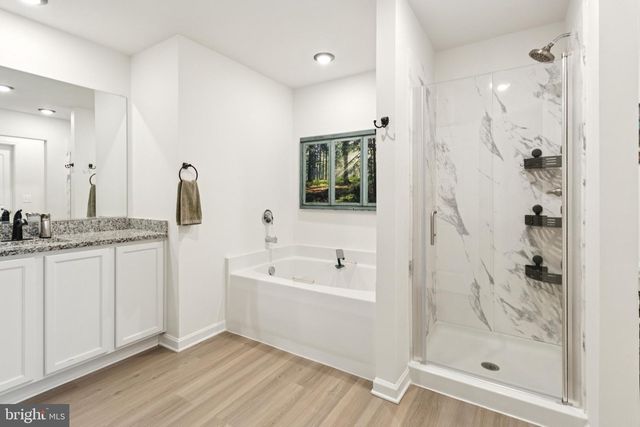 17063 ROLLINS RD, Bowling Green, VA 22427