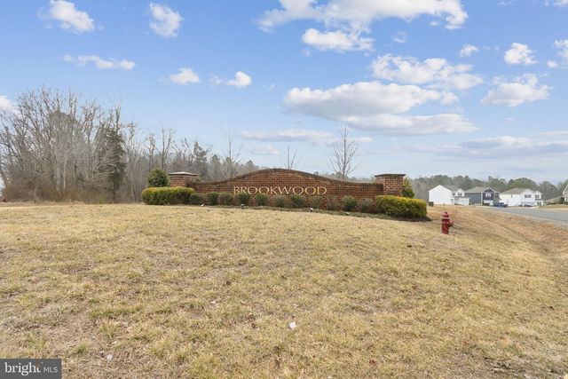 17063 ROLLINS RD, Bowling Green, VA 22427